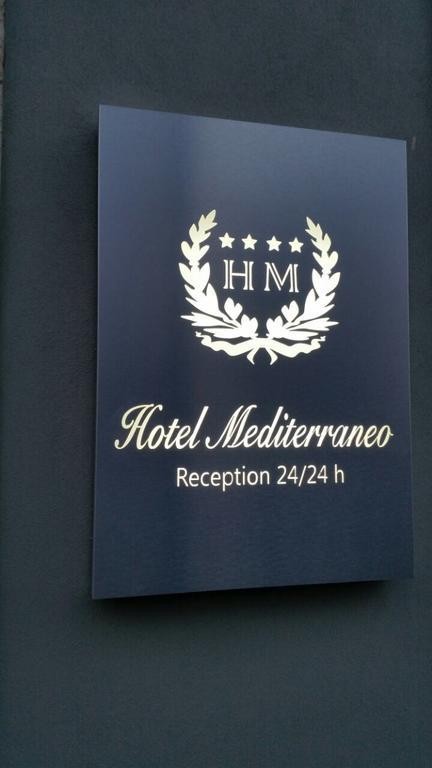 Hotel Mediterraneo Roccella Ionica Exteriör bild